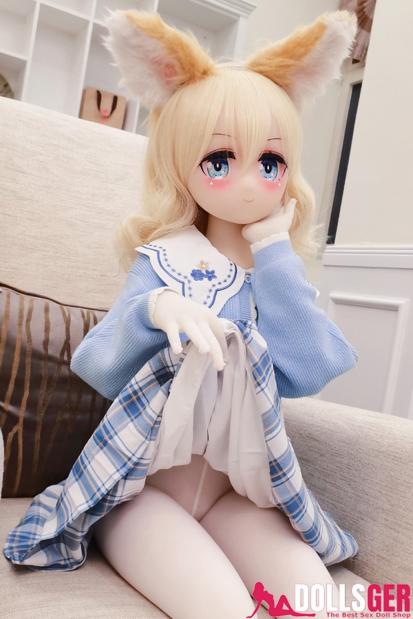 sexpuppe frau realistisch