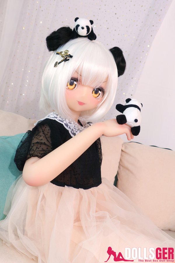 junges teen girl fickt sexpuppe