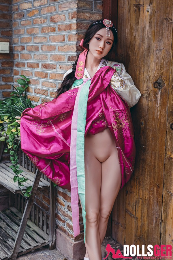 sexpuppe masturbator