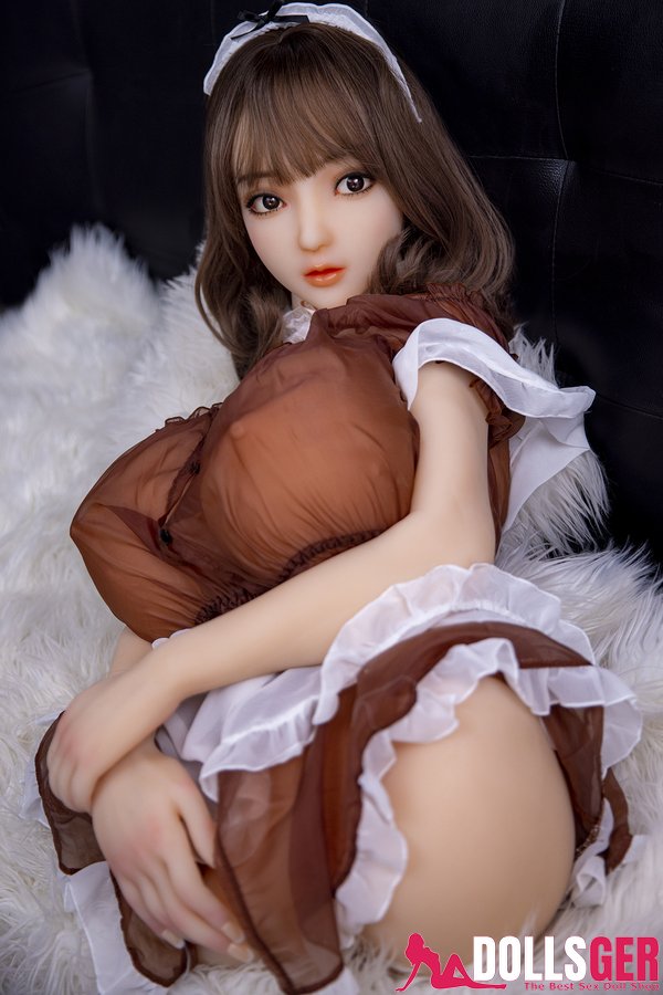 lebensgroße sexpuppe